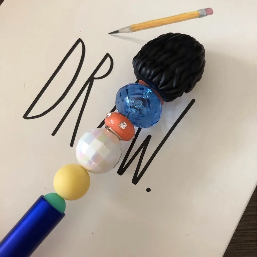 Disney Doorables: Moana: Moana handmade beaded pen